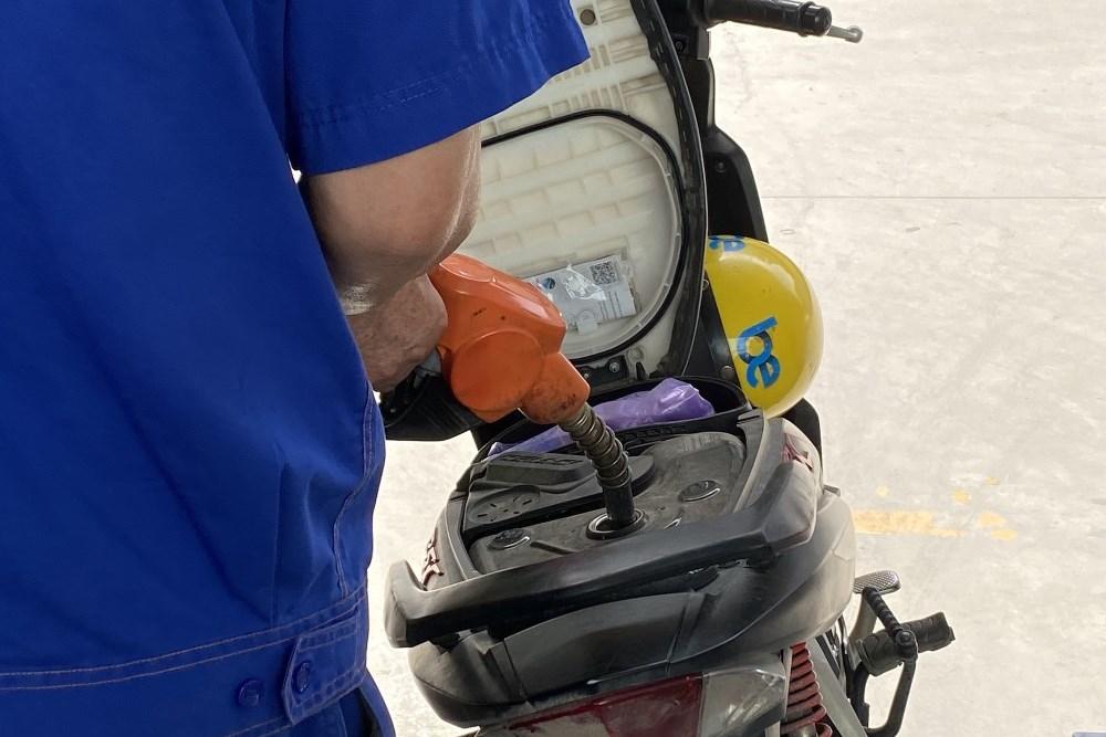 Giá xăng tăng tuần thứ hai liên tiếp trong kỳ điều hành 5/6