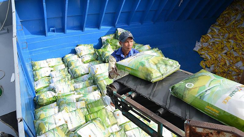 Giá gạo xuất khẩu tiếp tục trầm lắng do nhu cầu thế giới giảm