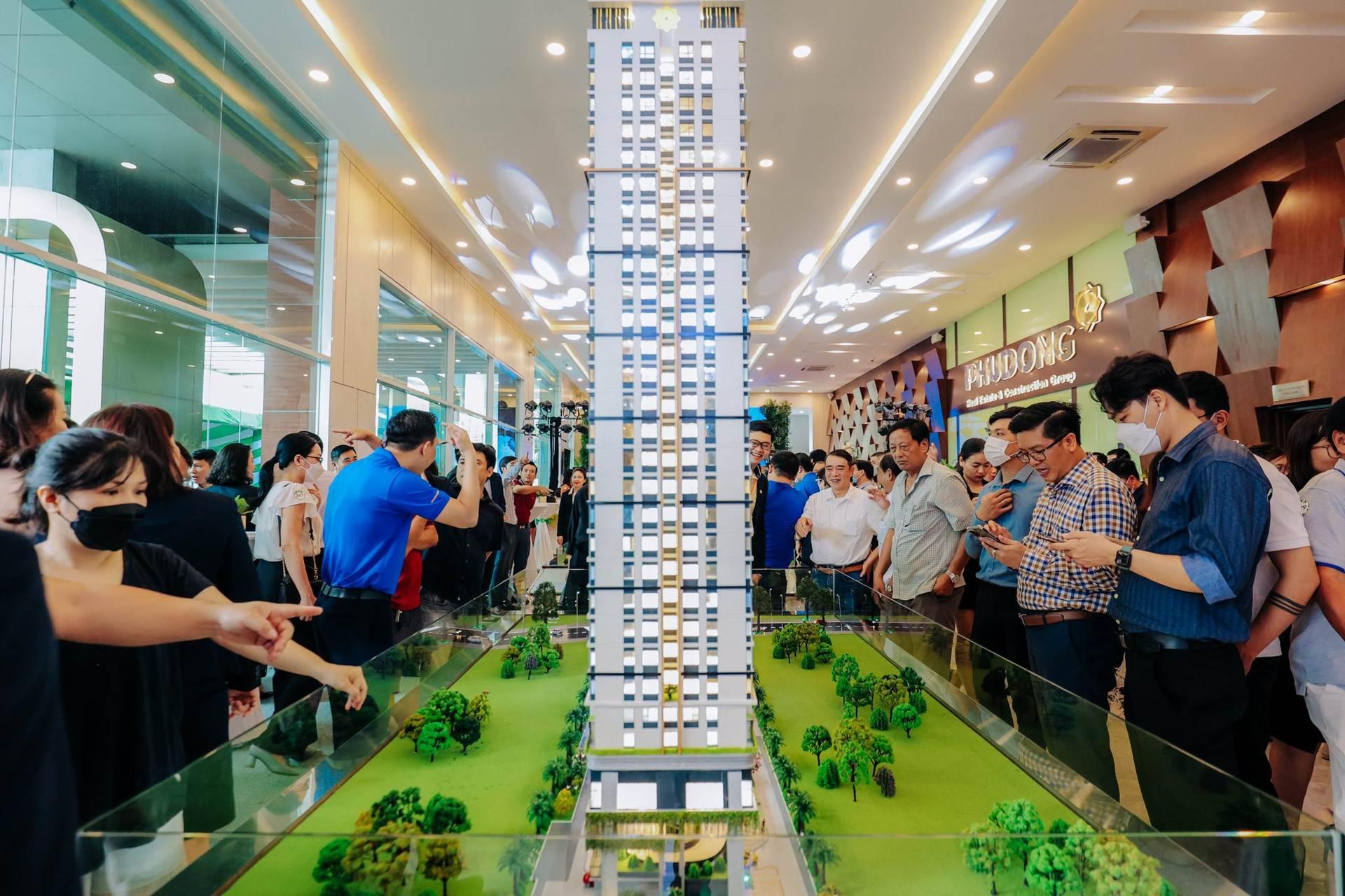 DXG: Cổ đông lớn và lãnh đạo thoái vốn sau khi cổ phiếu tăng bằng lần