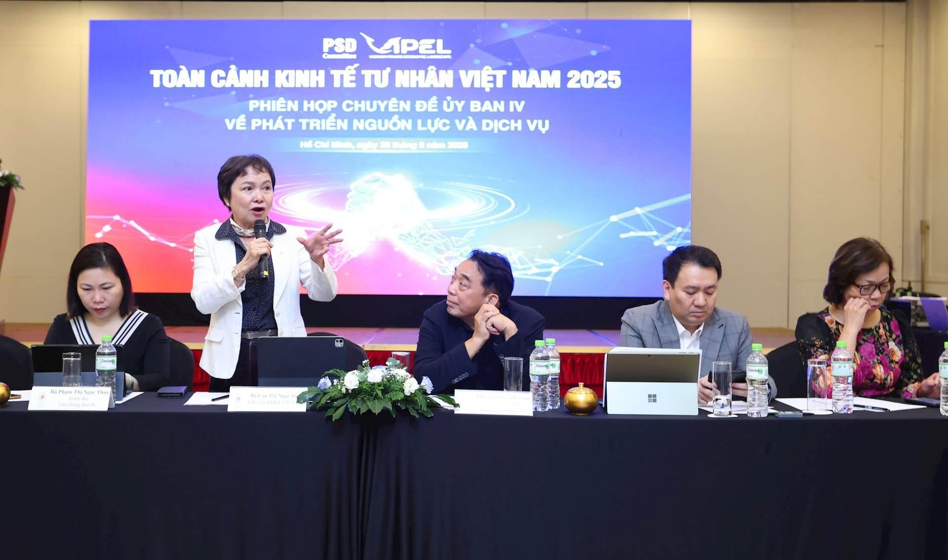 Các 'nữ tướng' hiến kế thúc đẩy kinh tế tư nhân: Từ trăn trở trà Việt của Chủ tịch Thái Hưng đến đề xuất Hệ sinh thái du lịch - lifestyle của Chủ tịch PNJ Cao Thị Ngọc Dung