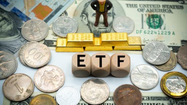 Các ETF bất ngờ mua ròng thị trường Việt Nam sau nhiều tháng bán ra