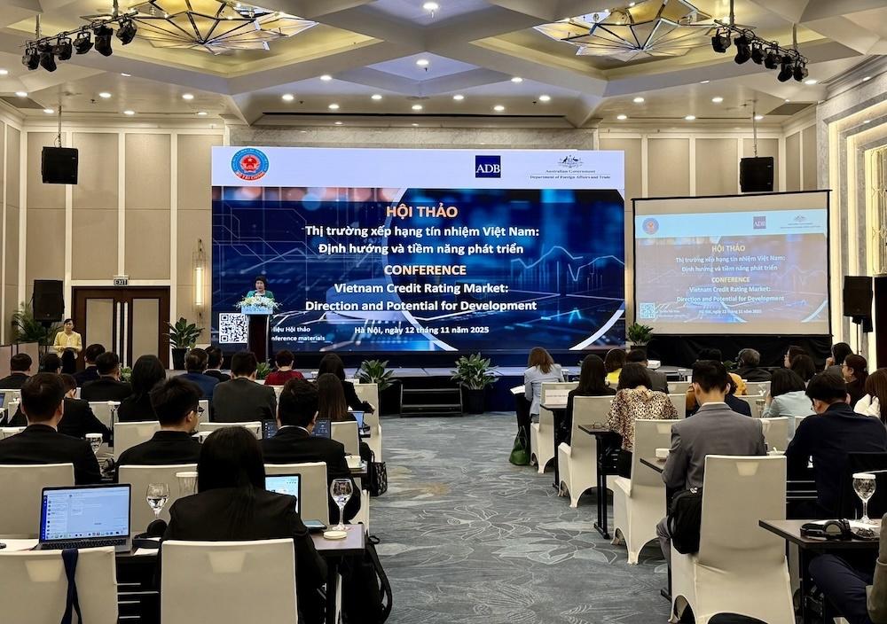 Trái phiếu có xếp hạng tín nhiệm bùng nổ, dư nợ chiếm trên 30%