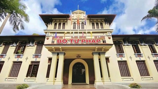 Bộ Tư pháp được giao thêm nhiệm vụ kiểm soát thủ tục hành chính