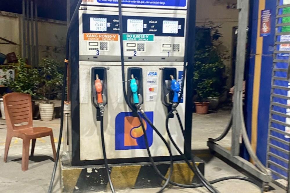 Giá xăng đồng loạt đi lên sau 5 tuần liên tiếp giữ đà giảm