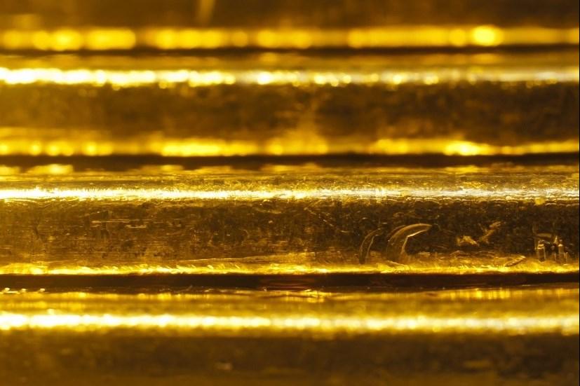 Giá vàng hôm nay 9/2: Bật tăng hơn 1%, trở lại trên ngưỡng 5.000 USD/ounce