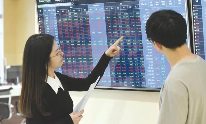 STB: Tâm điểm chú ý đổ dồn vào cổ phiếu Sacombank