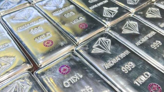 Xem xét niêm yết mặt hàng bạc trên Sở Giao dịch Hàng hóa Việt Nam