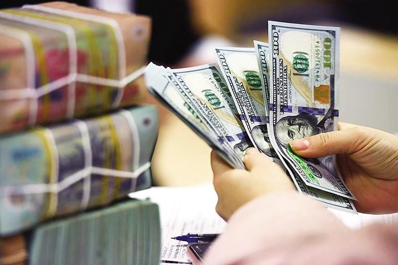 Cửa hẹp cho lãi suất quay đầu