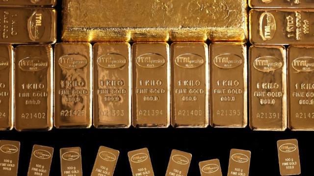 Dấu hiệu tích cực của giá vàng: Hồi phục dù giá dầu vẫn tăng