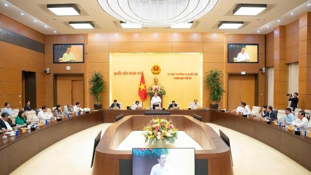 Ủy ban Thường vụ Quốc hội cho ý kiến công tác nhân sự trình Quốc hội khóa XVI