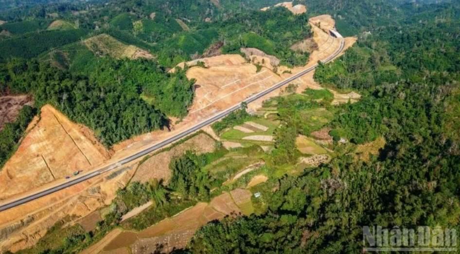 Nhận diện nút thắt, sớm đưa tuyến cao tốc Đồng Đăng-Trà Lĩnh về đích