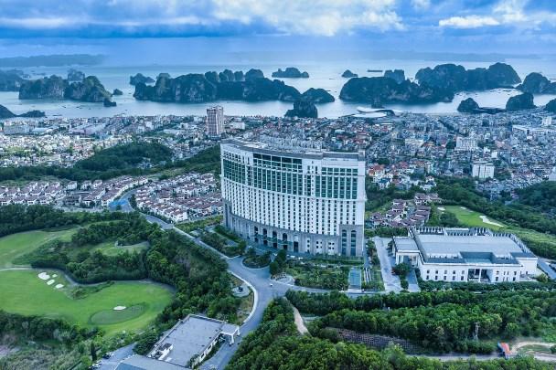 Quảng Ninh yêu cầu giải quyết tồn đọng tại 2 dự án nghìn tỷ của FLC