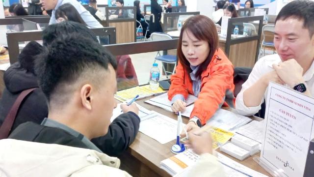 Quy định đóng bảo hiểm với người ký nhiều hợp đồng lao động