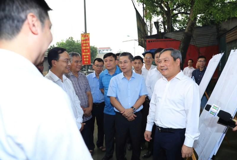 Chủ tịch Hà Nội yêu cầu hoàn thành giải phóng mặt bằng dự án đường 70 và Quốc lộ 21B trong quý II/2026