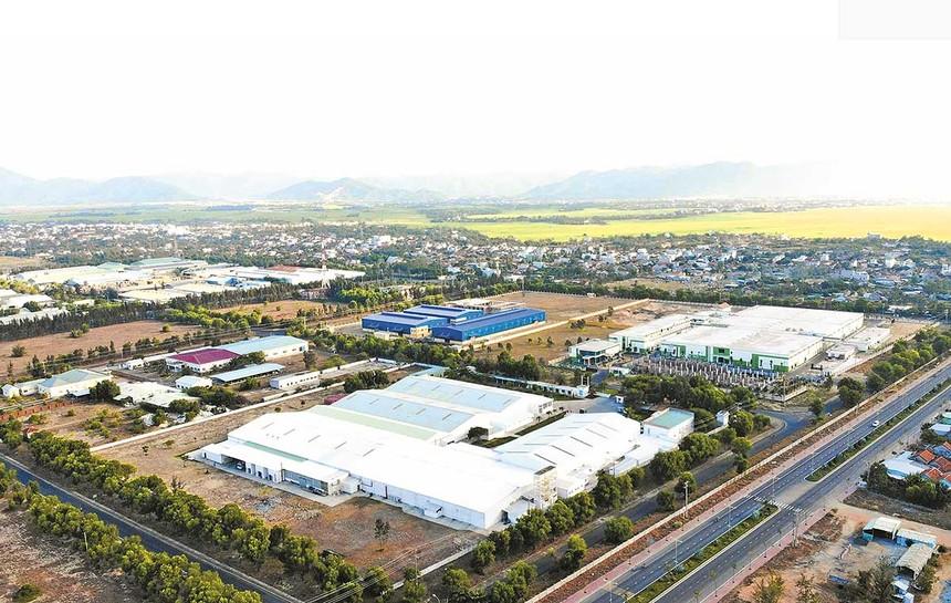 Chủ tịch Đắk Lắk thúc tiến độ dự án trọng điểm trong Khu kinh tế Nam Phú Yên