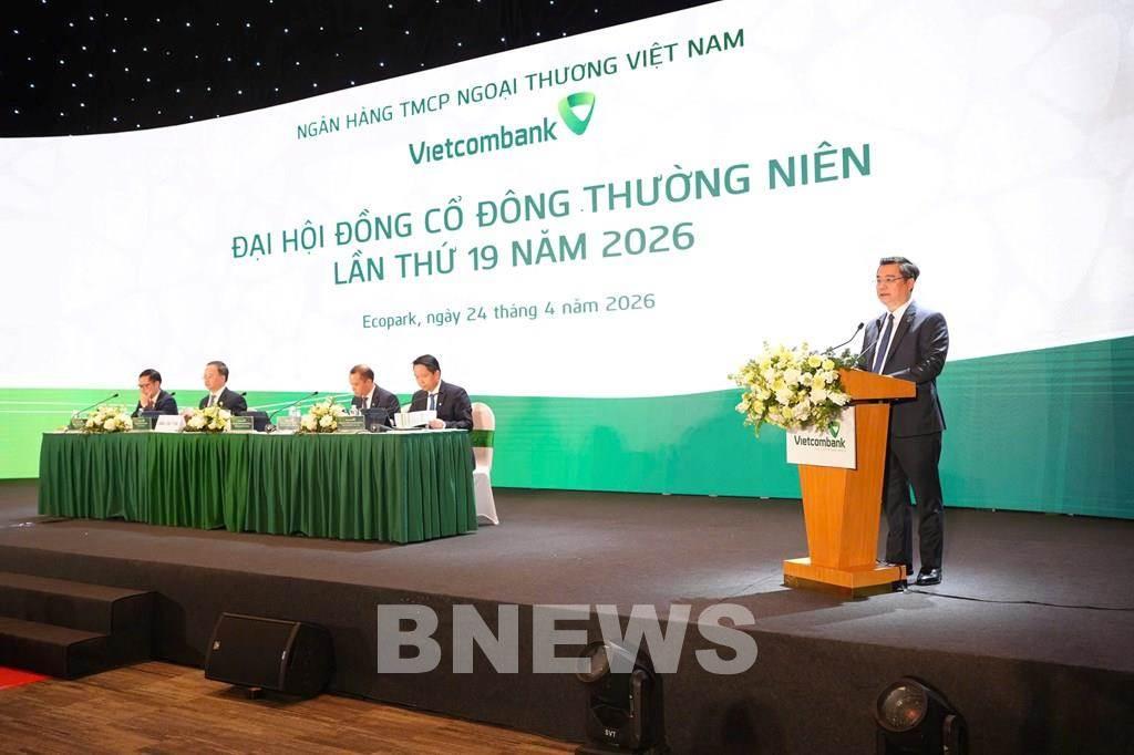 VCB: Vietcombank cân bằng mục tiêu lợi nhuận và hỗ trợ nền kinh tế