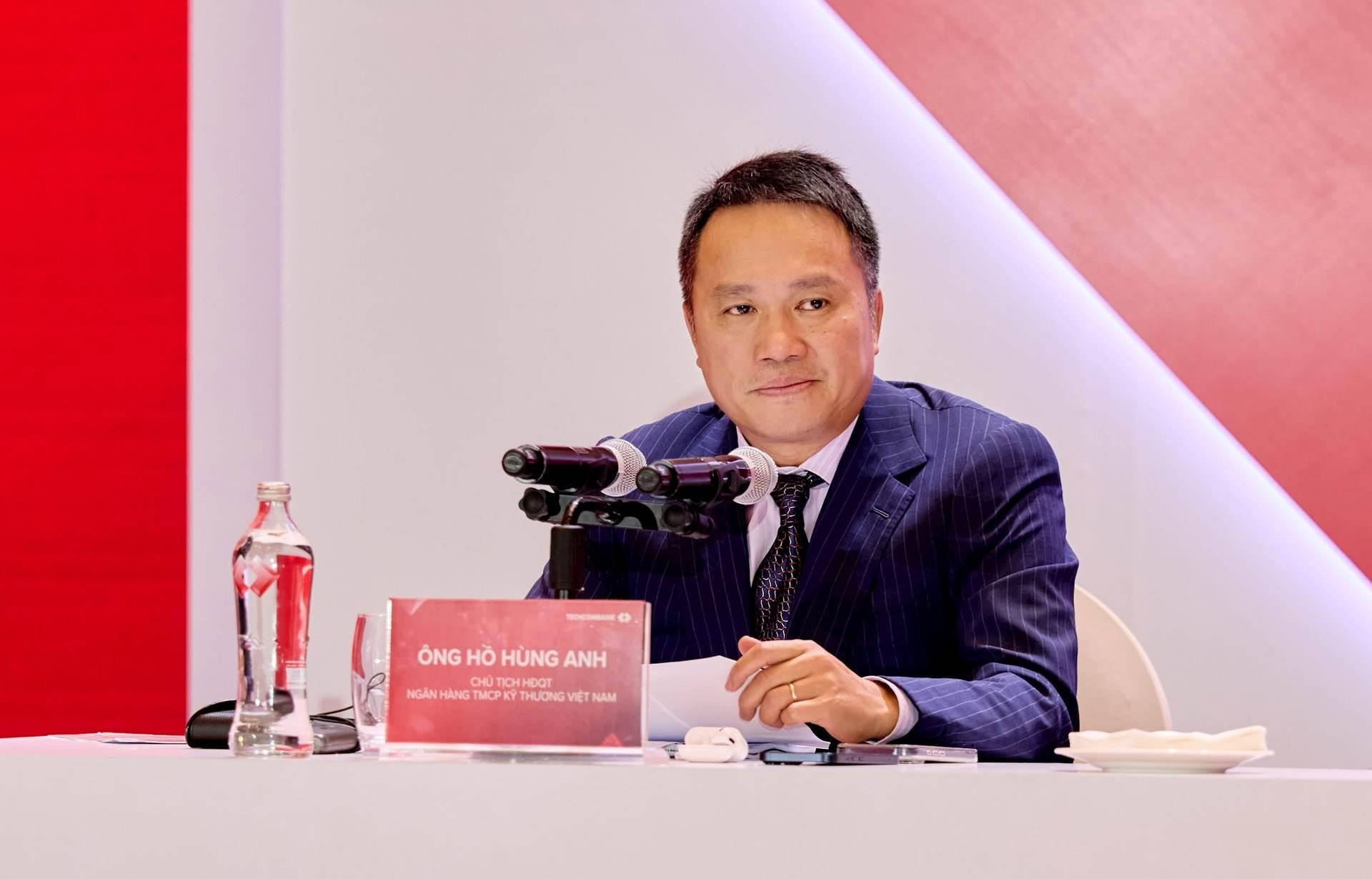 TCB: Ông Hồ Hùng Anh - Bất kỳ bất động sản nào kể cả rơi vào nợ xấu thì sau 2-3 năm, Techcombank có thể thu hồi toàn bộ tiền, ít nhất là gốc