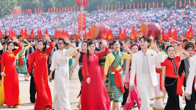 Công đoàn nghiên cứu hoán đổi nghỉ 4 ngày dịp Ngày Văn hóa Việt Nam 24/11/2026