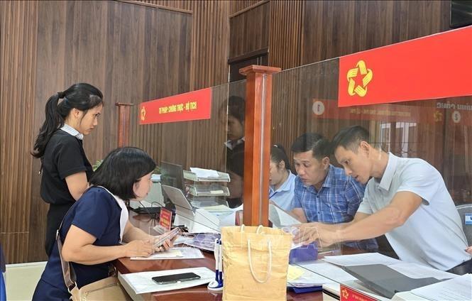 Khẩn trương triển khai các Nghị quyết cắt giảm, đơn giản hóa thủ tục hành chính, điều kiện kinh doanh