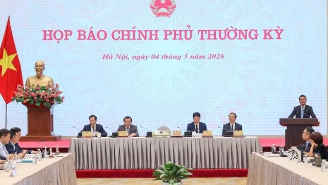 Cắt giảm thủ tục hành chính: Vượt mục tiêu Nghị quyết 18 chỉ sau một tháng