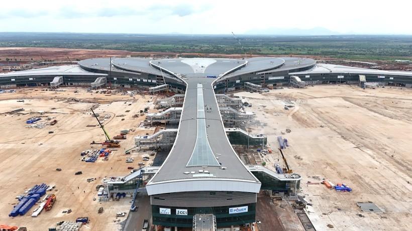 Bố trí các tuyến đường sắt trong phạm vi Cảng hàng không quốc tế Long Thành