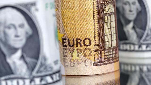 Đồng euro có thể tăng giá mạnh do hoạt động phòng hộ tỷ giá