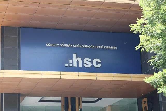 HCM: Muốn vay ngân hàng hạn mức 10.000 tỷ đồng để làm gì?