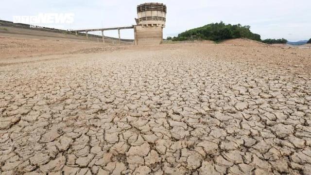 Dự báo El Niño rất mạnh năm 2026: tăng nguy cơ nắng nóng, hạn hán, thiếu nước ở Việt Nam