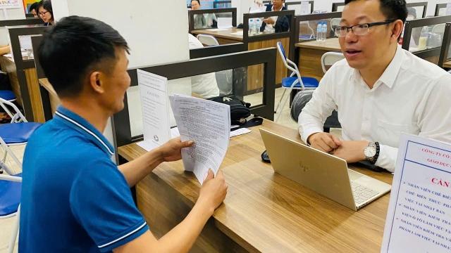 Hà Nội cắt giảm nhiều thủ tục hành chính về lao động, việc làm