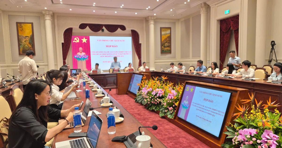 Công bố lệnh của Chủ tịch nước về Pháp lệnh Hợp nhất văn bản quy phạm pháp luật