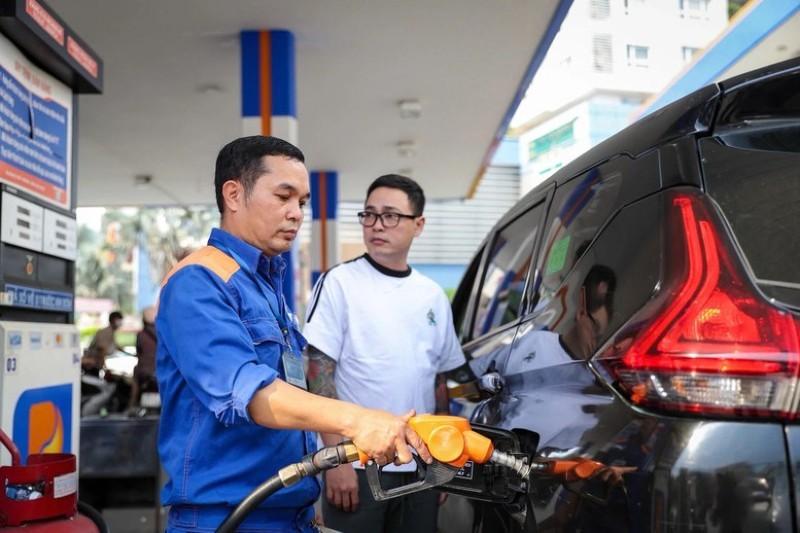 CPI bình quân 6 tháng tăng 4,38%, áp lực kiểm soát lạm phát gia tăng